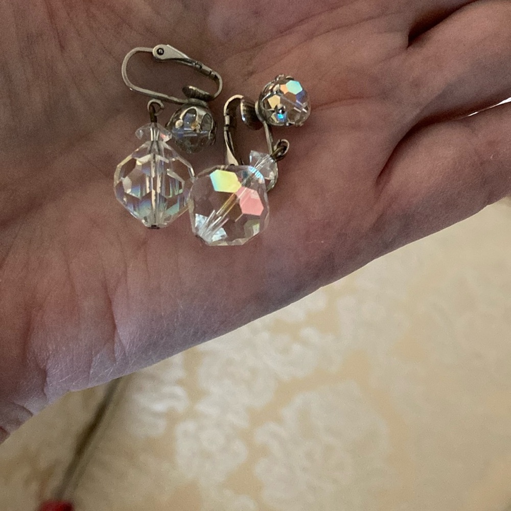Elegant Vintage Crystal Drop Earrings